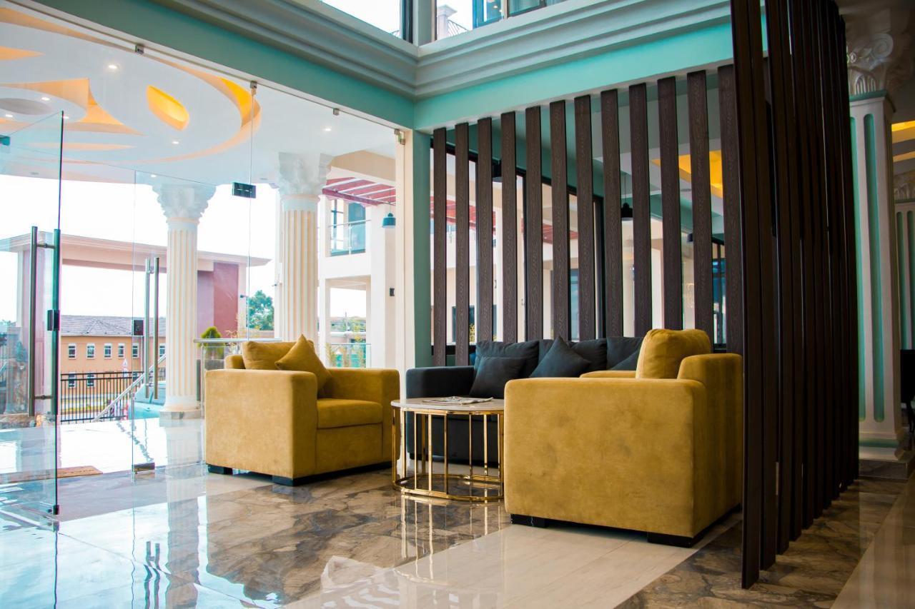 Hotel Horizon เอนเทบเบ้ ภายนอก รูปภาพ