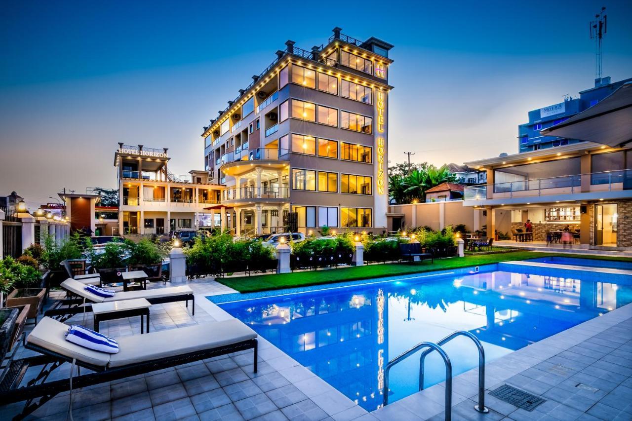 Hotel Horizon เอนเทบเบ้ ภายนอก รูปภาพ